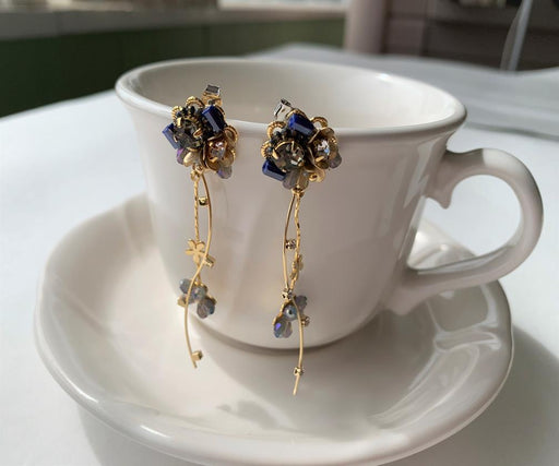 Indigo floral cluster earring - LA NICOSA